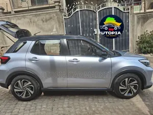 Toyota Raize 2022 Silver