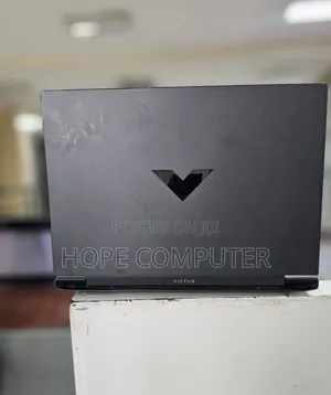 New Laptop HP Victus 16 16GB AMD Ryzen 7 SSD 1T