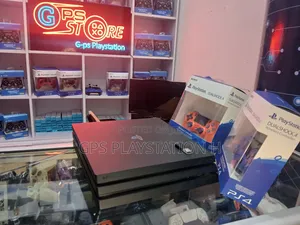 Photo - Playstation 4 Pro Jealbreak Ultra-Design