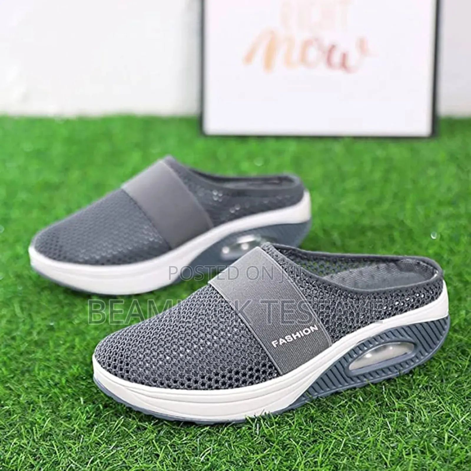 Air Cushion Slip-on Walking Shoes High-Quality