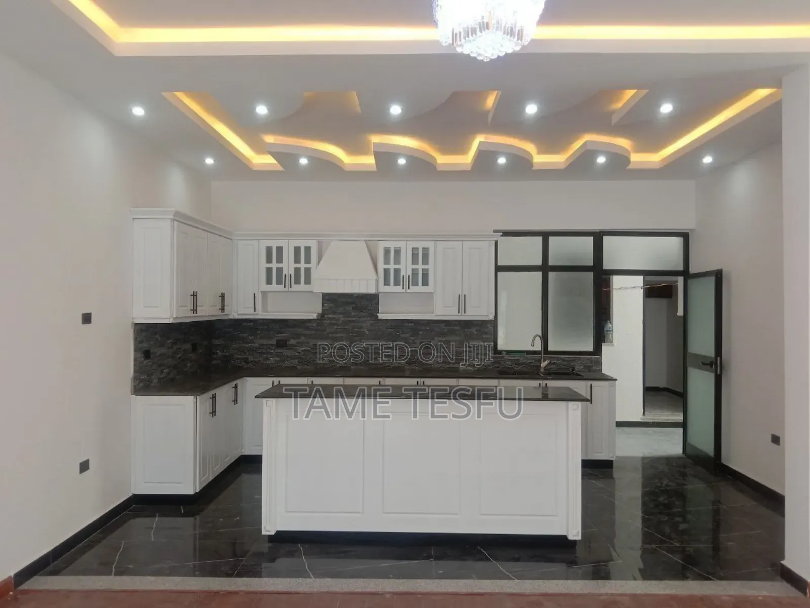 Furnished 8bdrm House in Hayat, Bole for sale