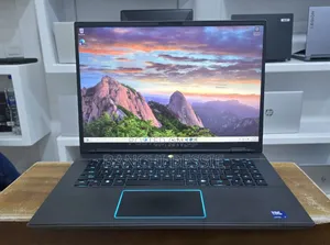 New Laptop Alienware M15 R3 32GB Intel Core Ultra 7 SSD 1T