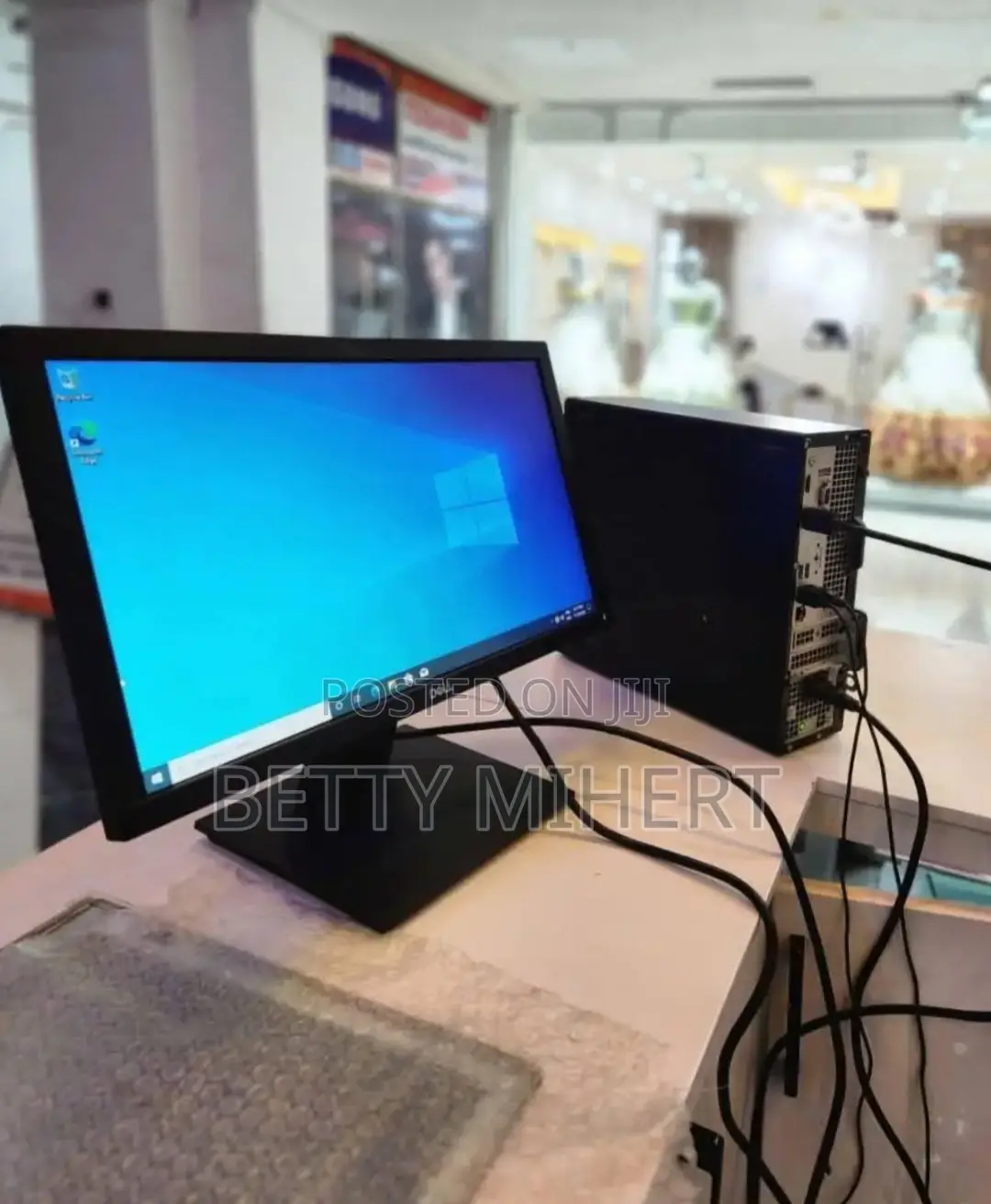 Desktop Computer Dell OptiPlex 3080 8GB Intel Core I5 eMMC 1T