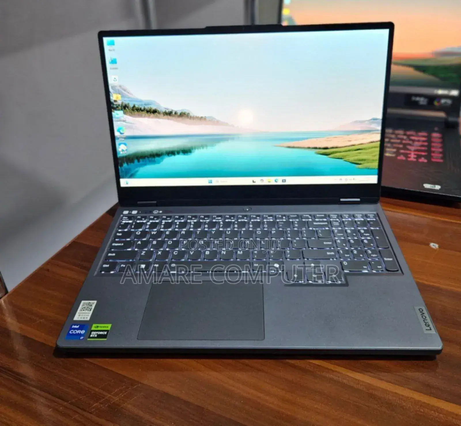 New Laptop Lenovo Y70 24GB Intel Core I7 SSD 512GB