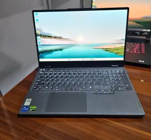 New Laptop Lenovo Y70 24GB Intel Core I7 SSD 512GB