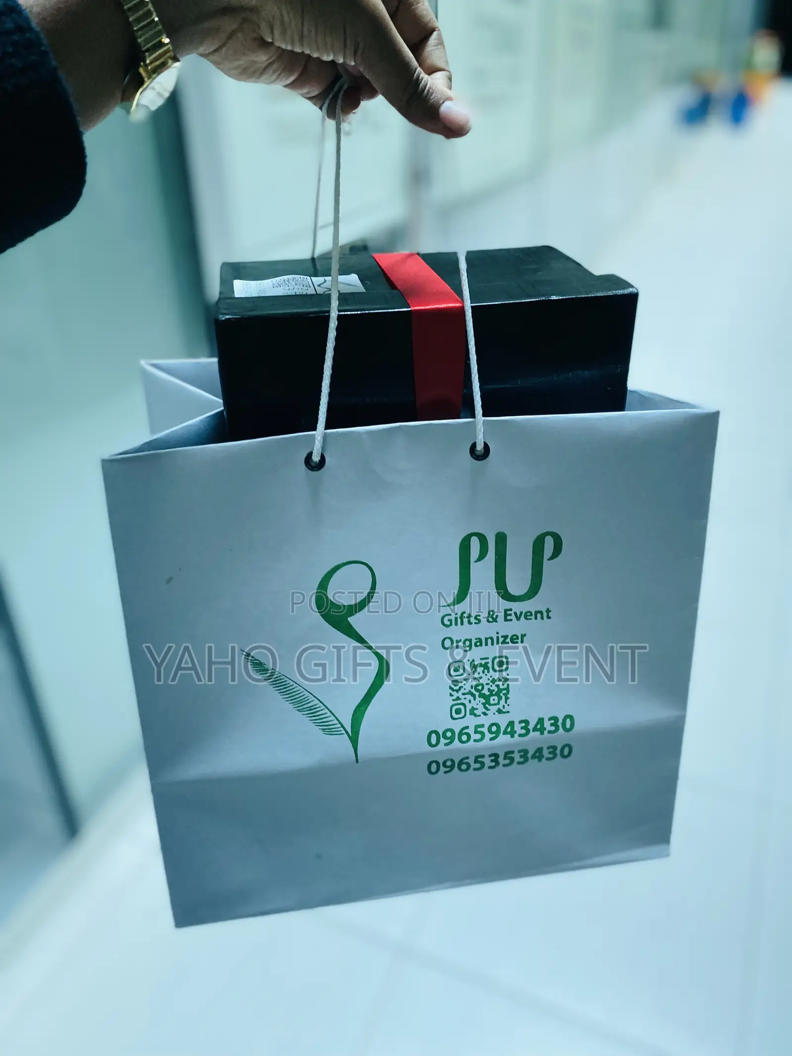 Yaho Fragrance and Other Gift Set