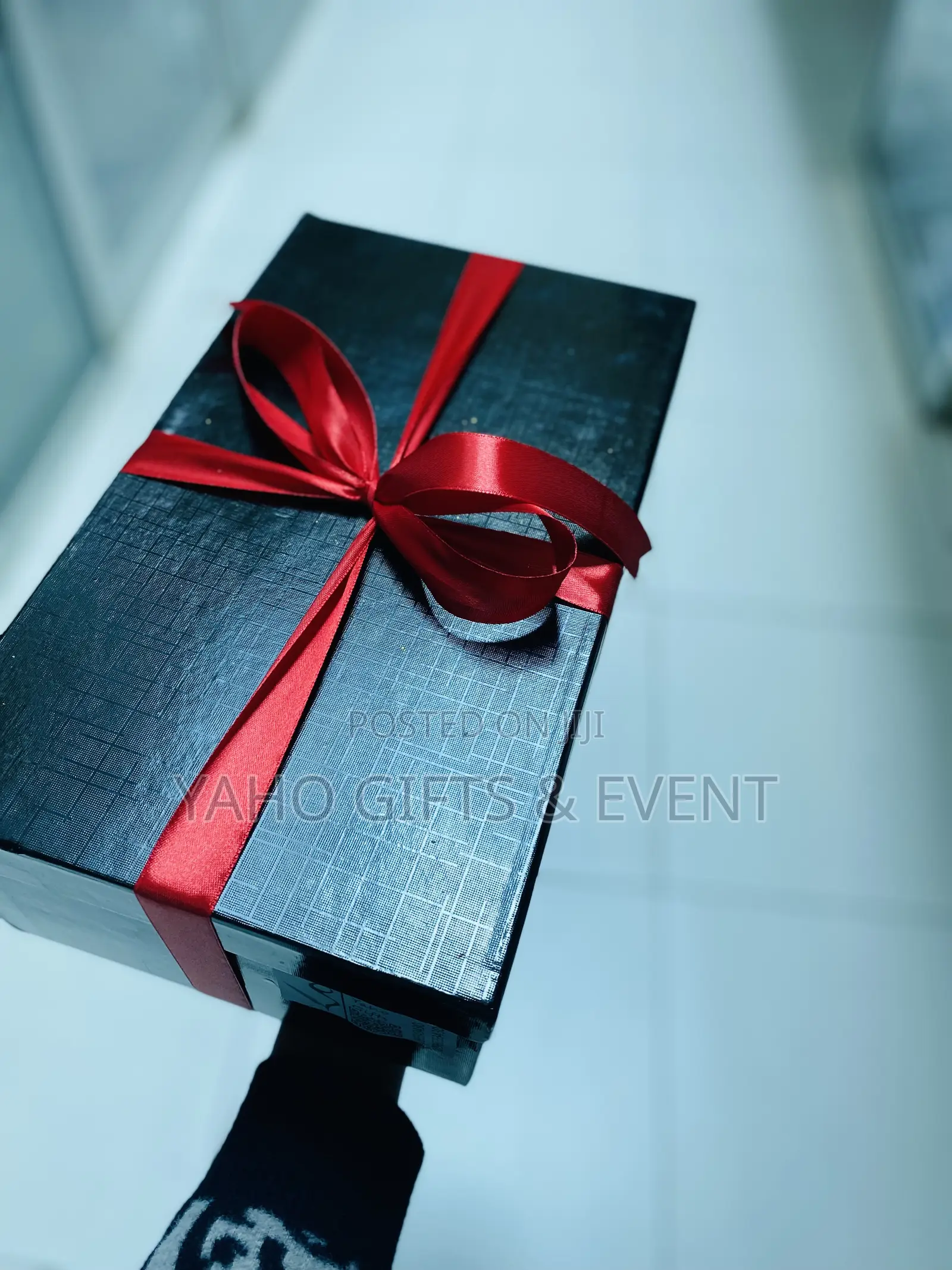 Yaho Fragrance and Other Gift Set
