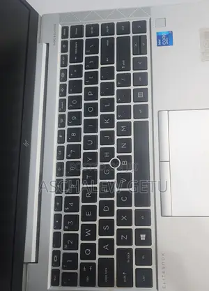 New Laptop HP EliteBook 840 G8 16GB Intel Core I7 SSD 512GB