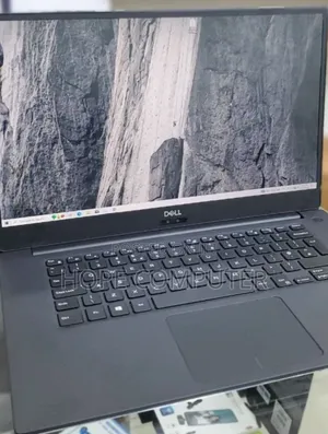 New Laptop Dell Precision 5540 32GB Intel Core I7 SSD 512GB