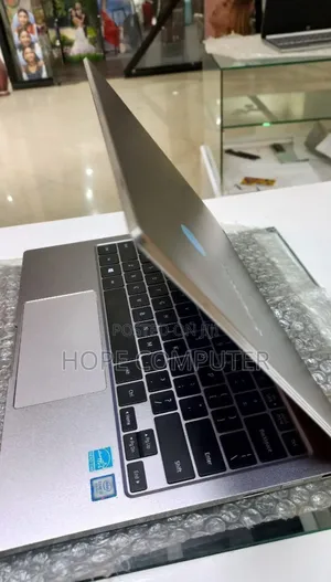 New Samsung Galaxy Book3 Pro 360 16" 16GB Intel Core I7 SSD 512GB