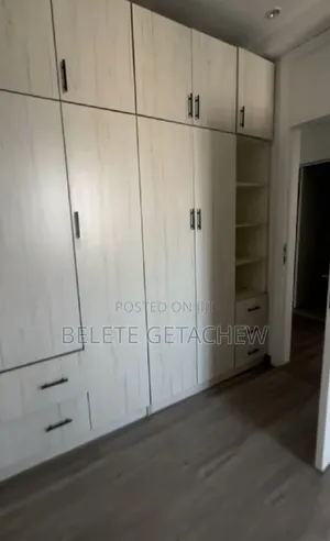 4bdrm Apartment in Signal-Megenagna,, Bole for sale