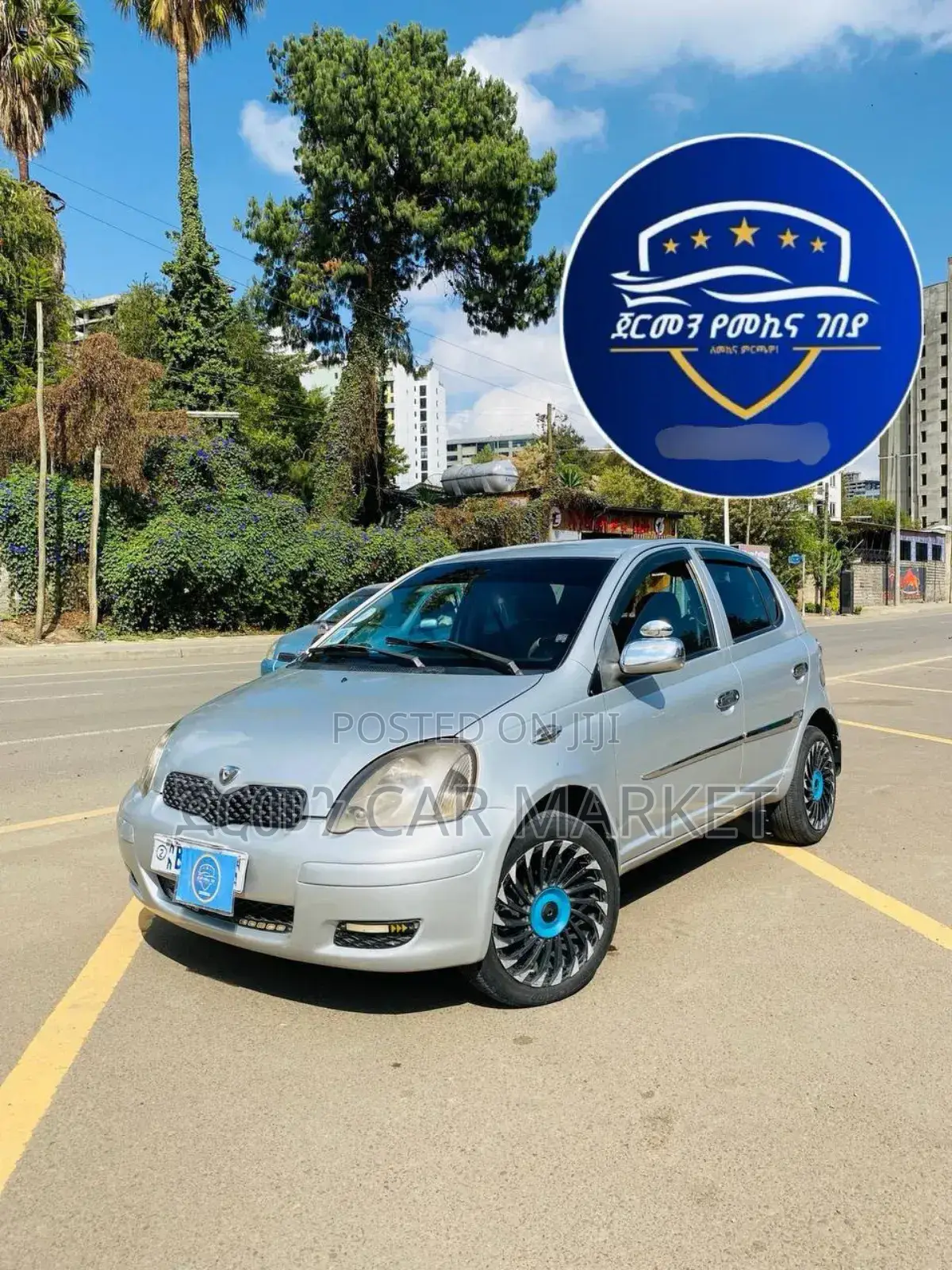 Toyota Vitz 2004 Silver