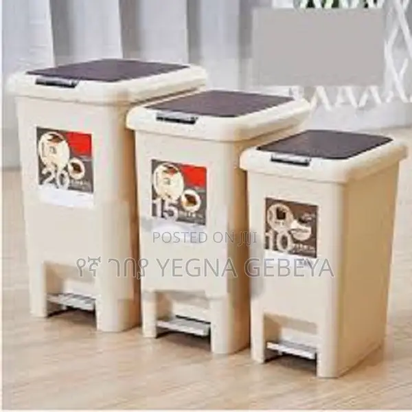 Double Covered Trash Bin 15l