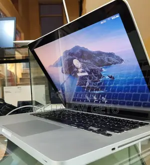 Photo - New Laptop Apple MacBook Pro 2012 4GB Intel Core I5 HDD 500GB