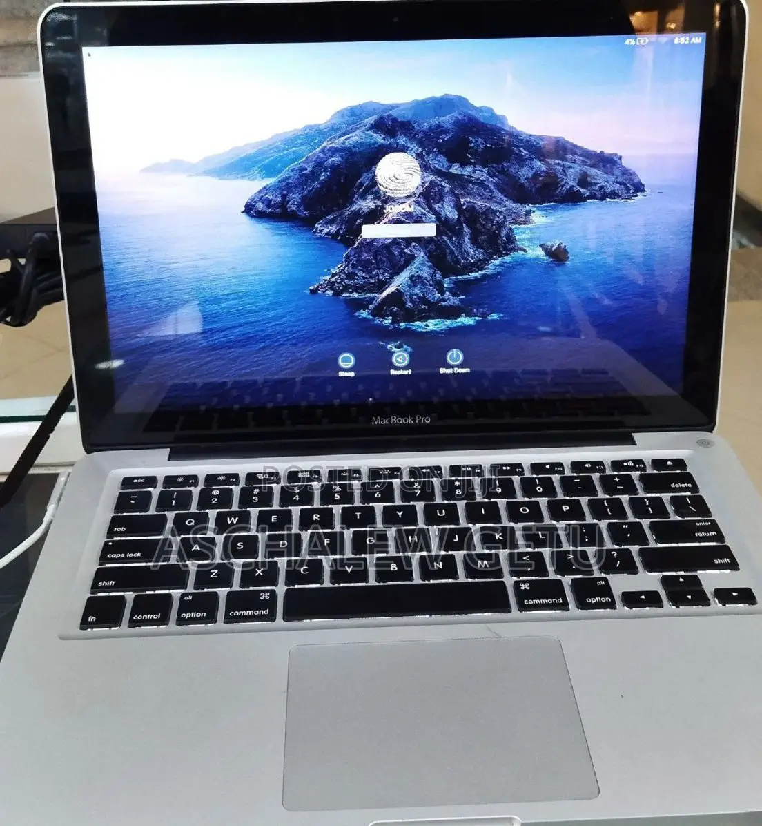 New Laptop Apple MacBook Pro 2012 4GB Intel Core I5 HDD 500GB