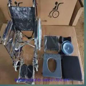 Photo - Commode Wheelchair Model 6732h