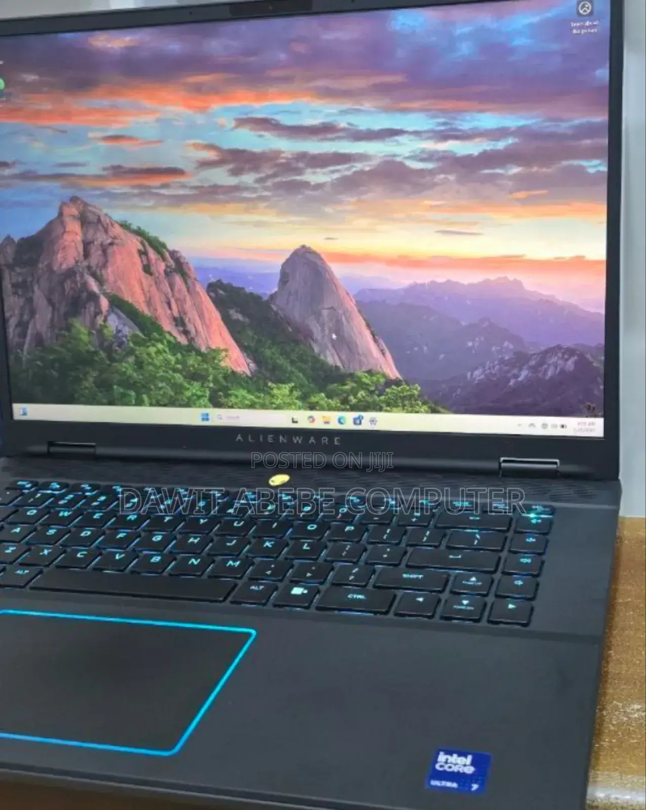 New Laptop Dell Alienware M16 32GB Intel Core I7 SSD 1T