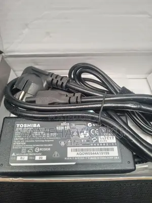 Toshiba Acidc Adapter 50-60 Hz