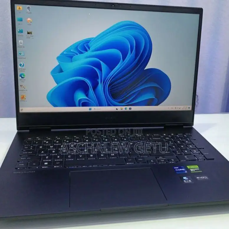 New Laptop Dell Inspiron 13z 32GB Intel Core I9 SSD 1T