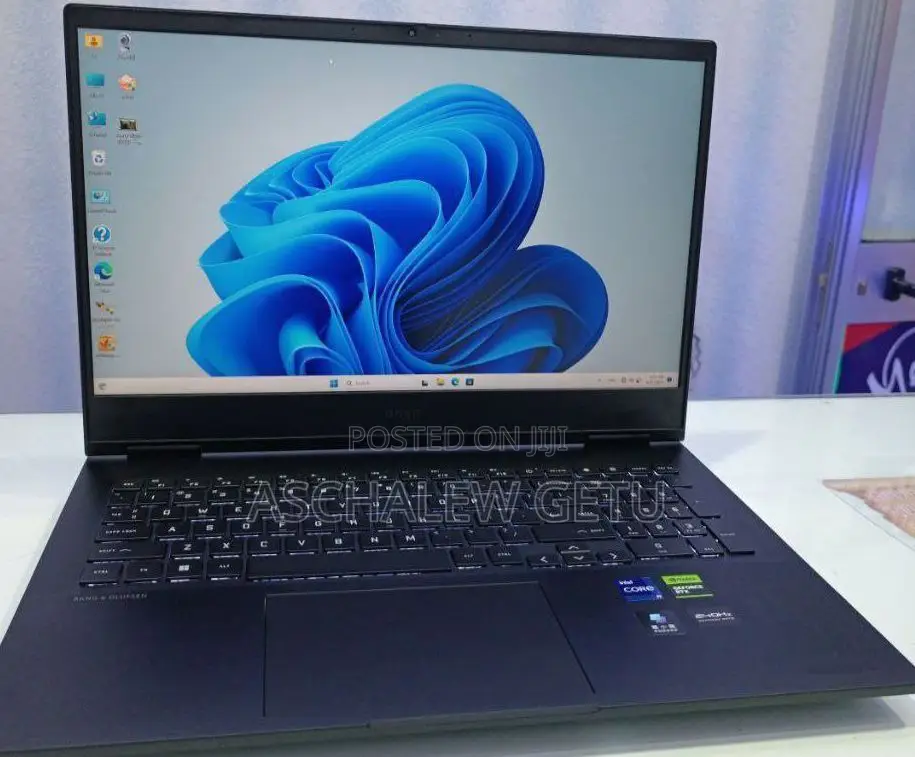 New Laptop Dell Inspiron 13z 32GB Intel Core I9 SSD 1T