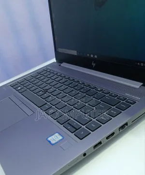 New Laptop HP ZBook Studio G5 16GB Intel Core I5 SSD 512GB