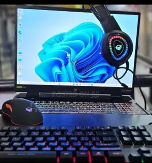 New Laptop Acer Predator Helios 300 16GB Intel Core I9 SSD 1T