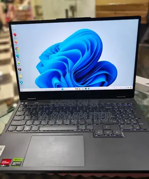 New Laptop Lenovo Legion 5 16GB AMD Ryzen 7 SSD 512GB