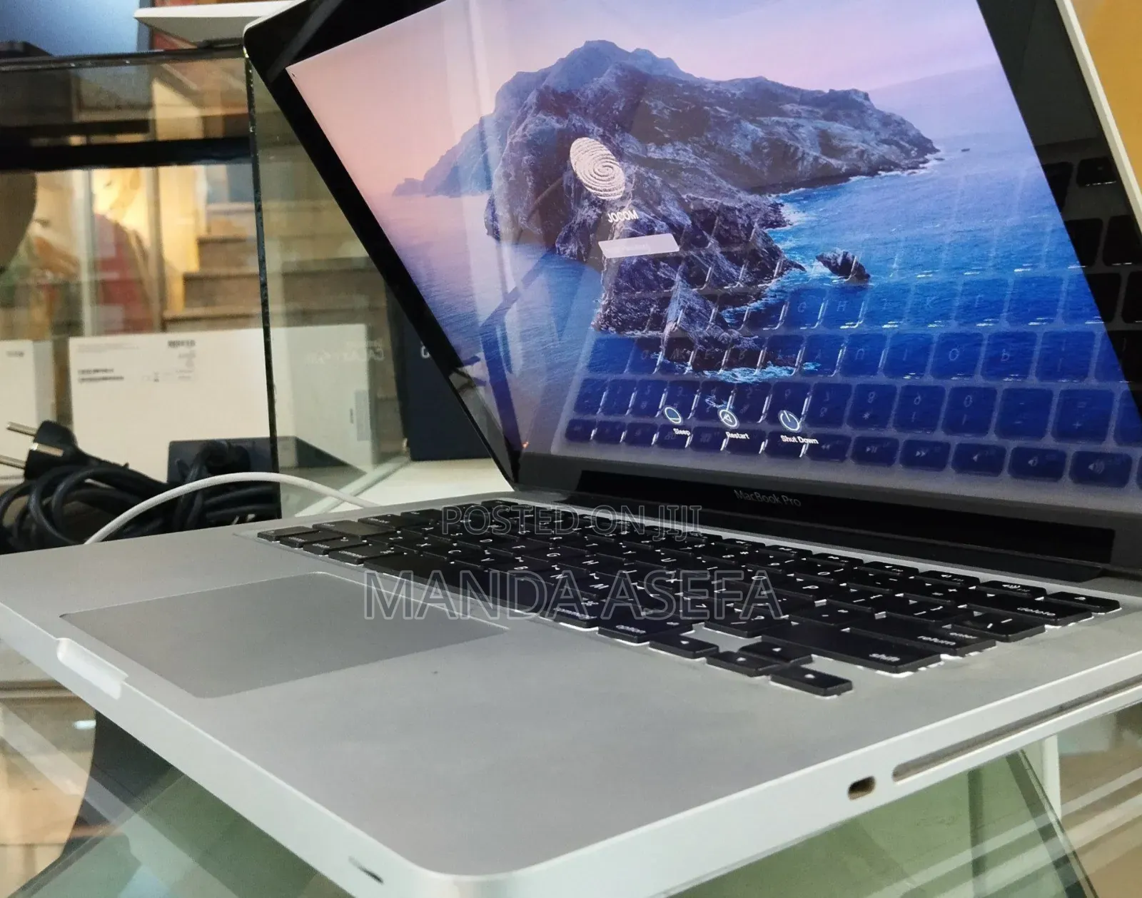 New Laptop Apple MacBook Pro 2012 4GB Intel Core I5 HDD 500GB