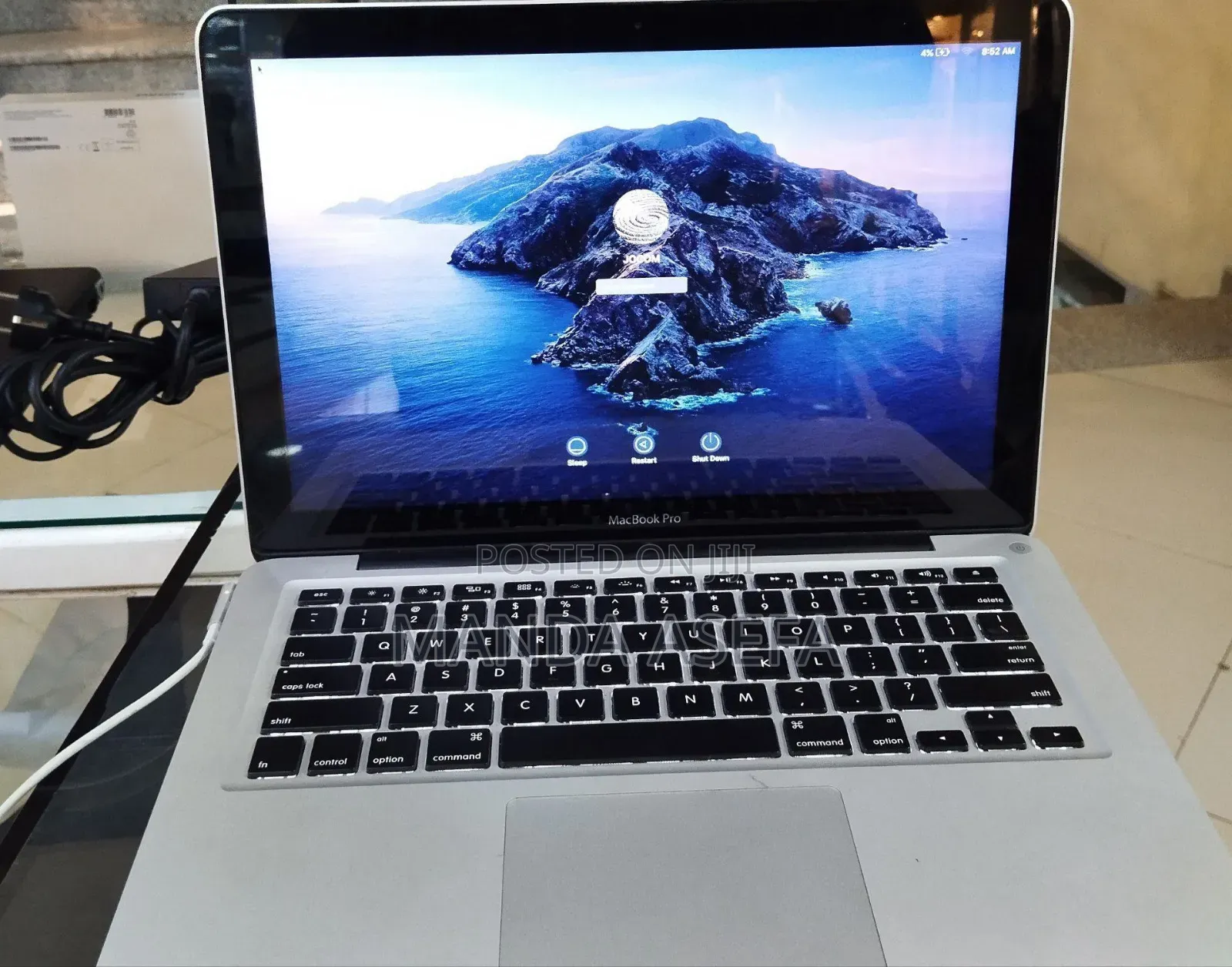 New Laptop Apple MacBook Pro 2012 4GB Intel Core I5 HDD 500GB