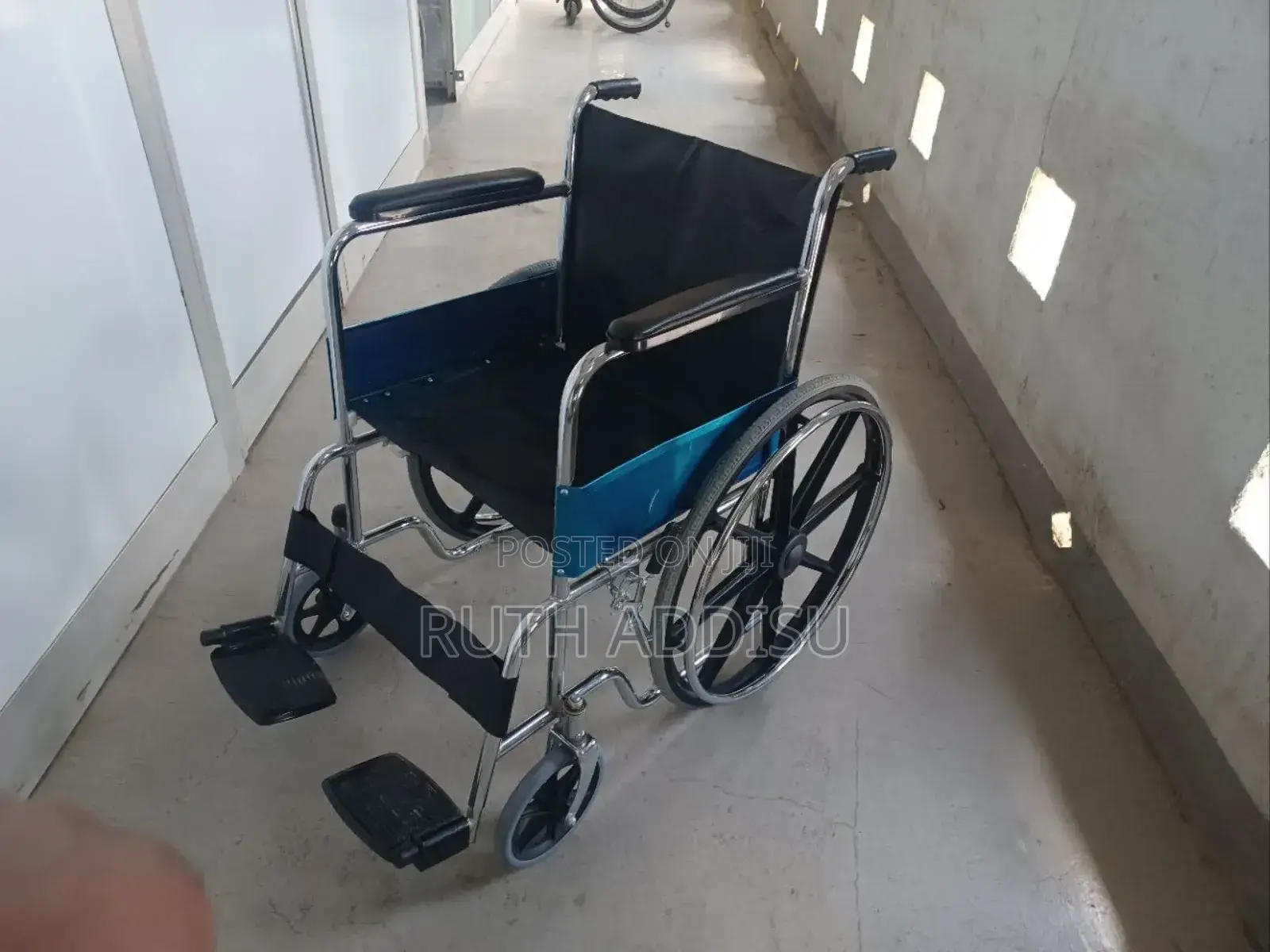 Wheelchair Foldable Carry 150kg Wheelchair ዊልቸር ኖርማል ጠንካራ