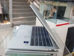 New Laptop HP EliteBook 840 G9 16GB Intel Core I5 SSD 512GB