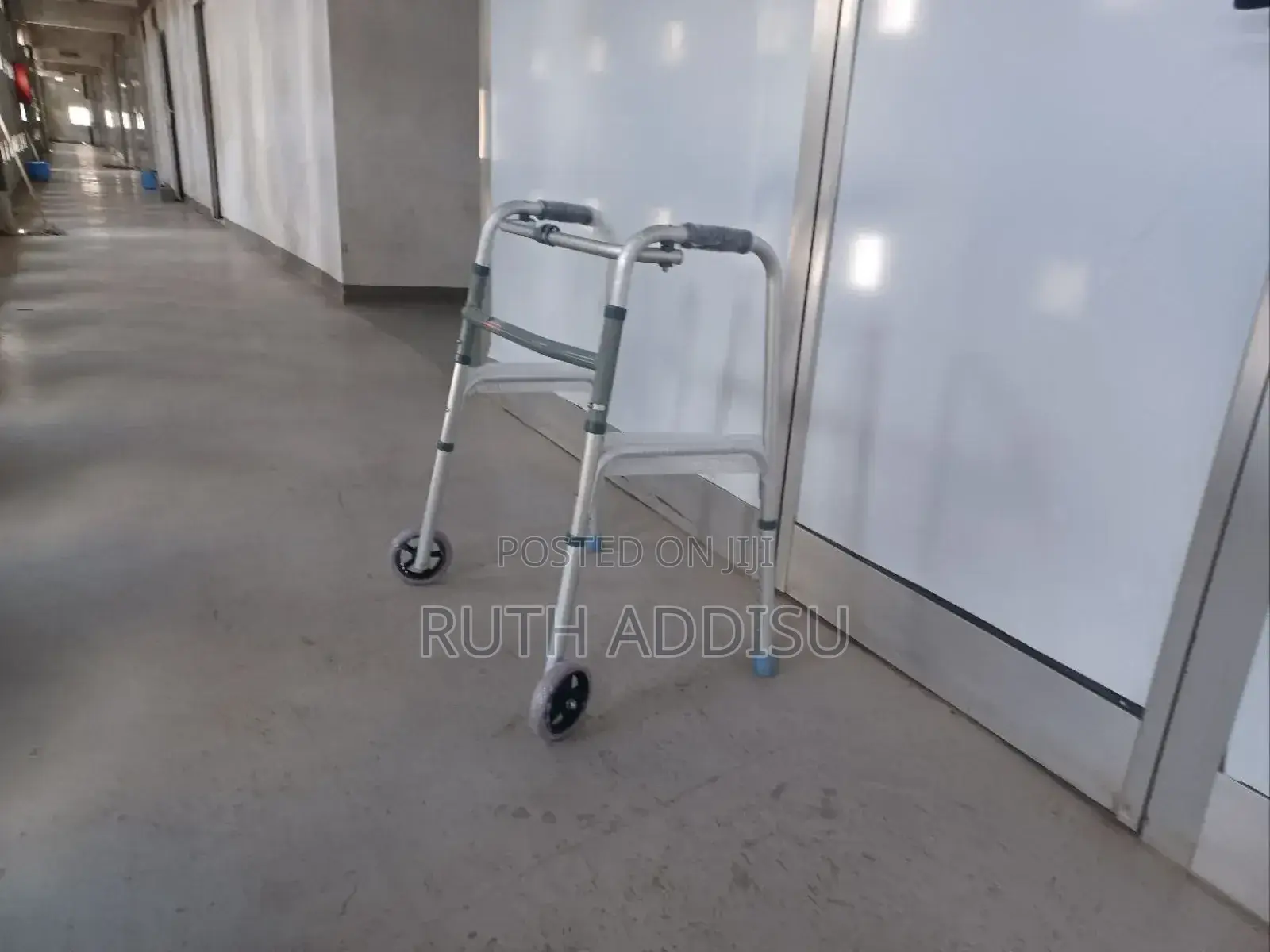 Foldable With Wheel Walker Pin Pressed Folding Walker New