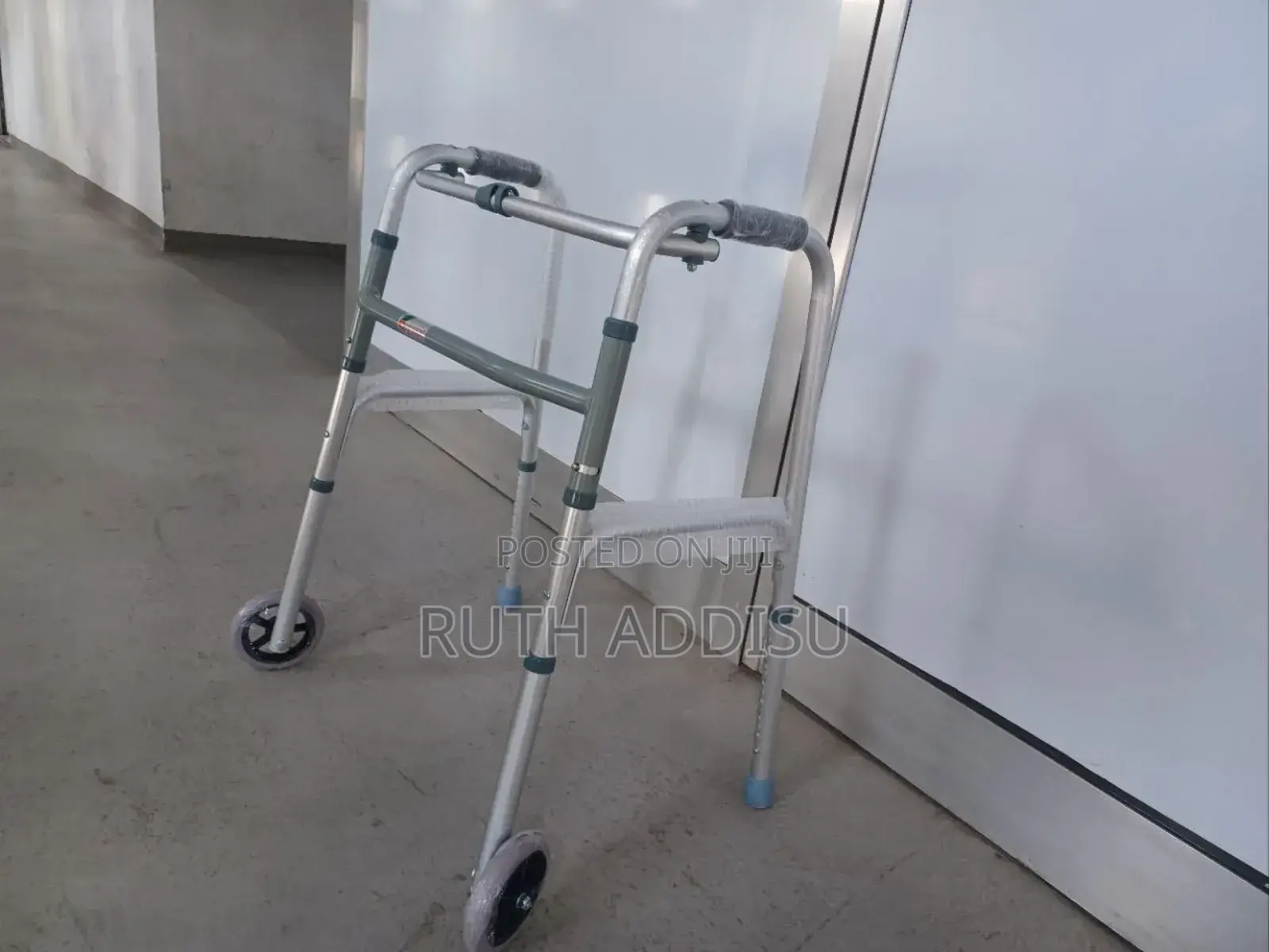 Foldable With Wheel Walker Pin Pressed Folding Walker New