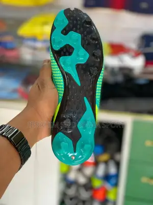 Football Shoes Size 36-42