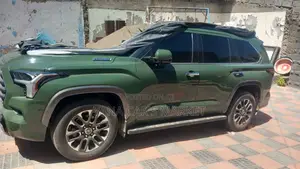 Toyota Sequoia 2023