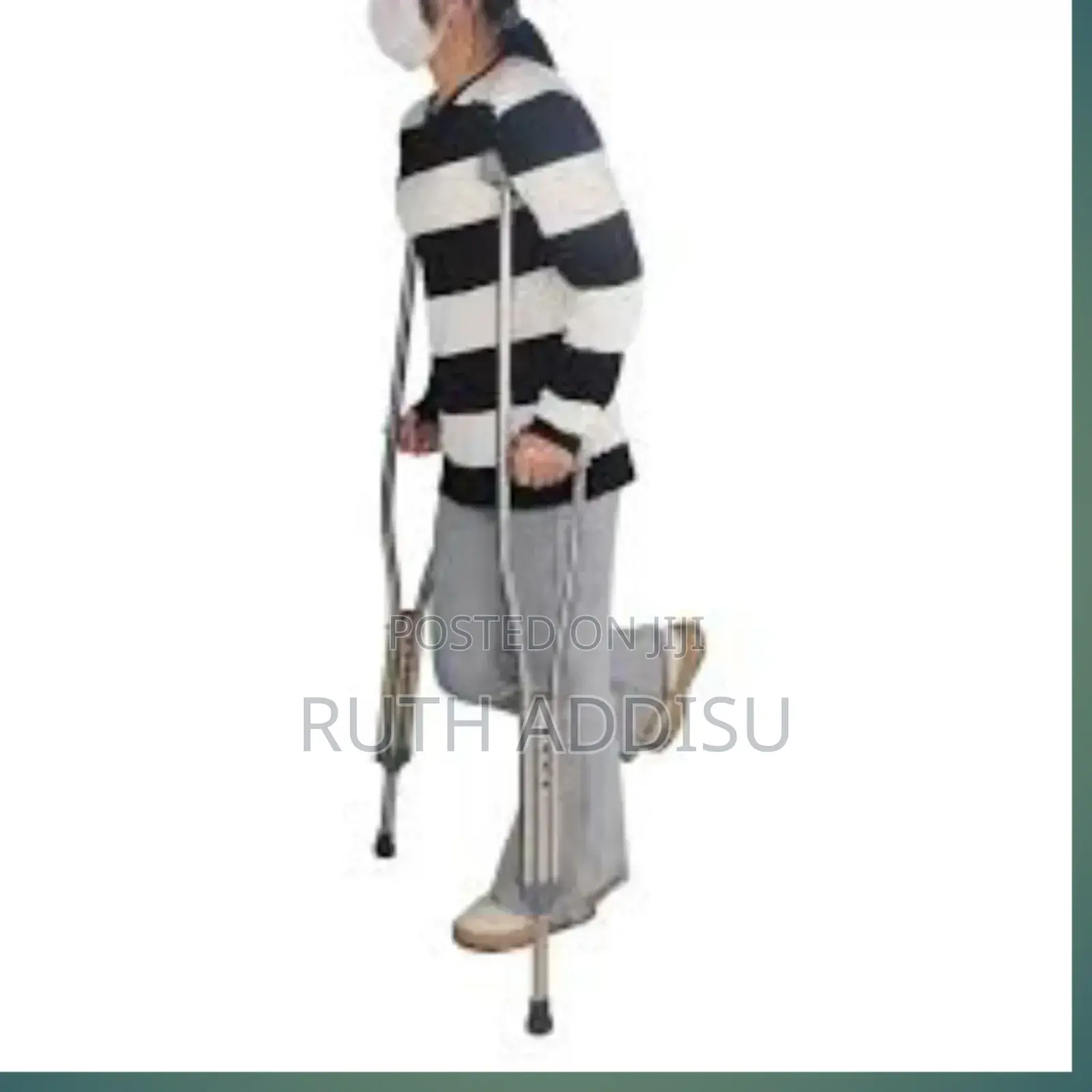 Axillary Crutches Bilateral Pair ጥንድ የብብት ክራንች ምርት 150ኪሎ