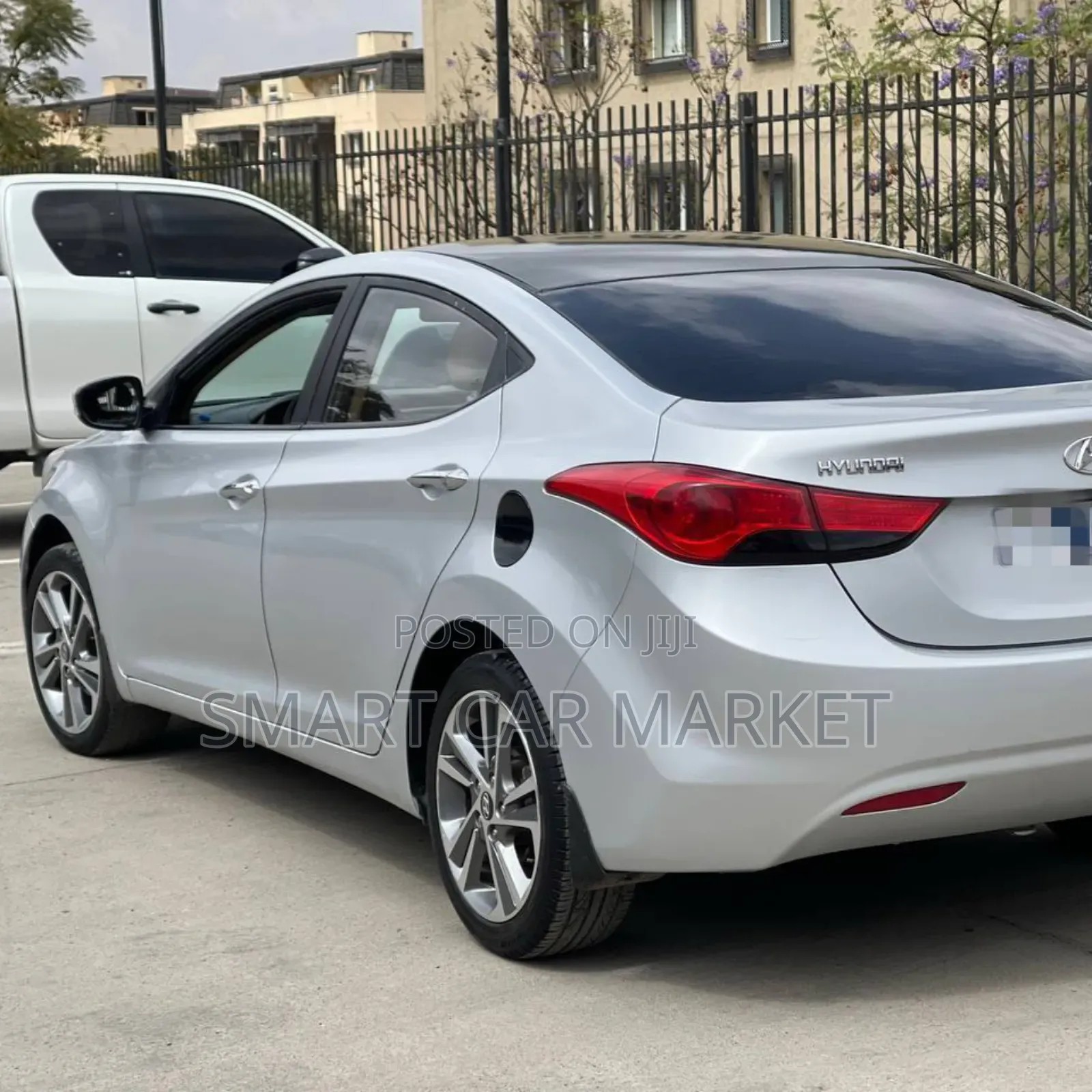 Hyundai Elantra 2013 Silver