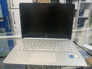 New Laptop HP Stream Notebook 8GB Intel Core I5 SSD 512GB