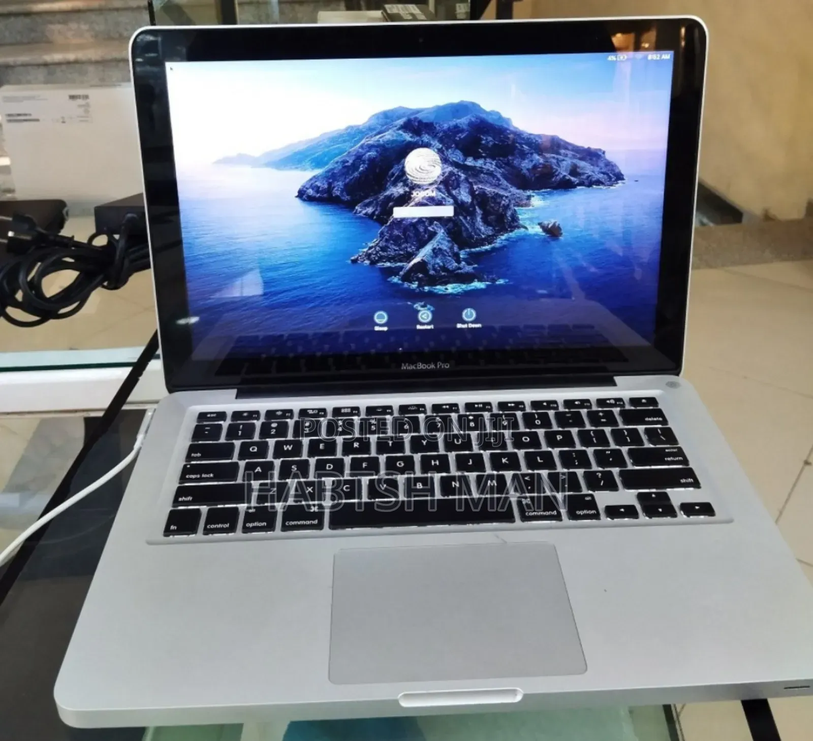 New Laptop Apple MacBook Pro 2012 4GB Intel Core I5 SSD 128GB