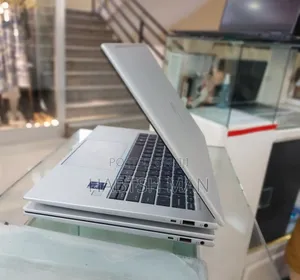 New Laptop HP EliteBook 840 G9 16GB Intel Core I5 SSD 512GB