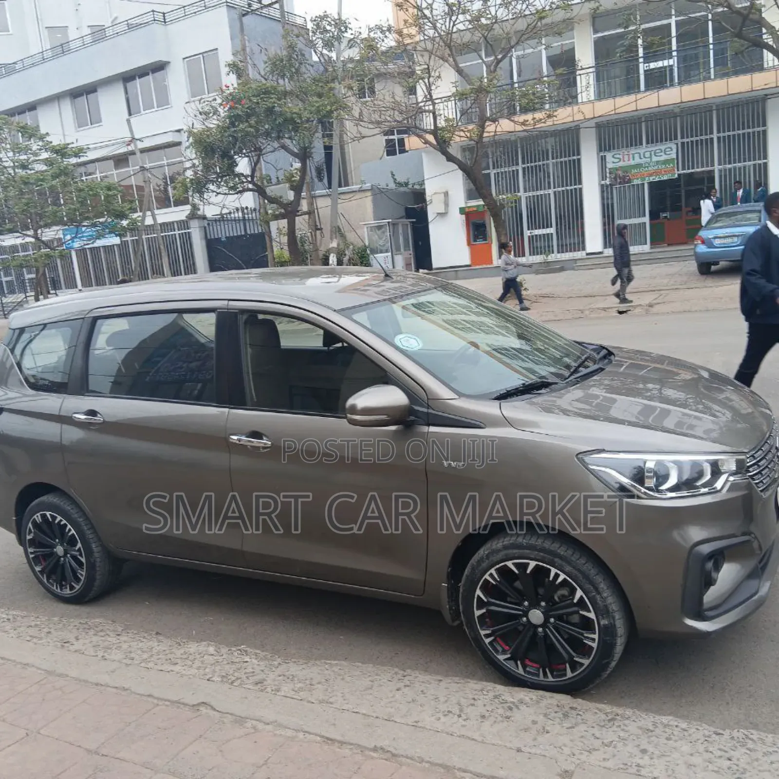 Suzuki Ertiga 2021 Brown