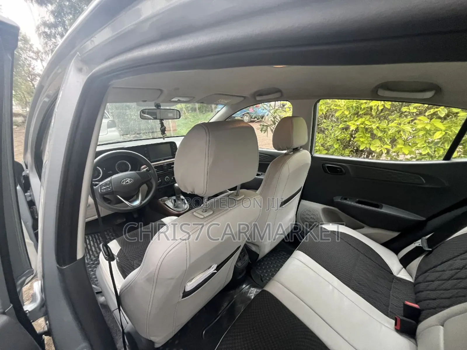 Hyundai I10 2022 Silver