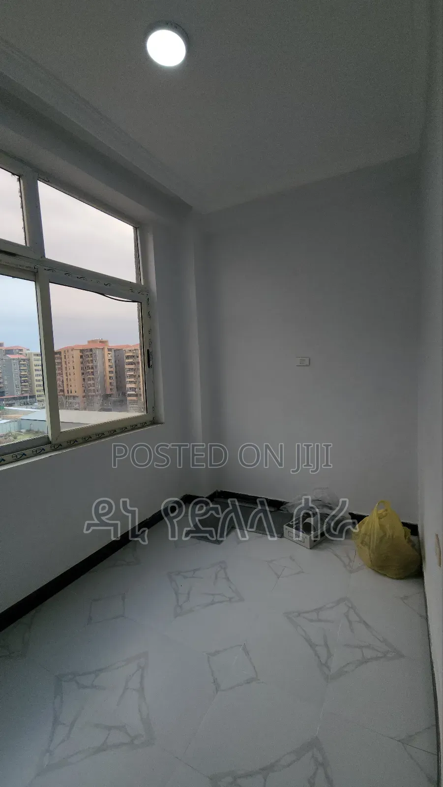 Furnished 3bdrm Condo in አዲስ  አበባ, Bole for sale