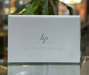 Photo - New Laptop HP EliteBook 840 16GB Intel Core I7 SSD 512GB