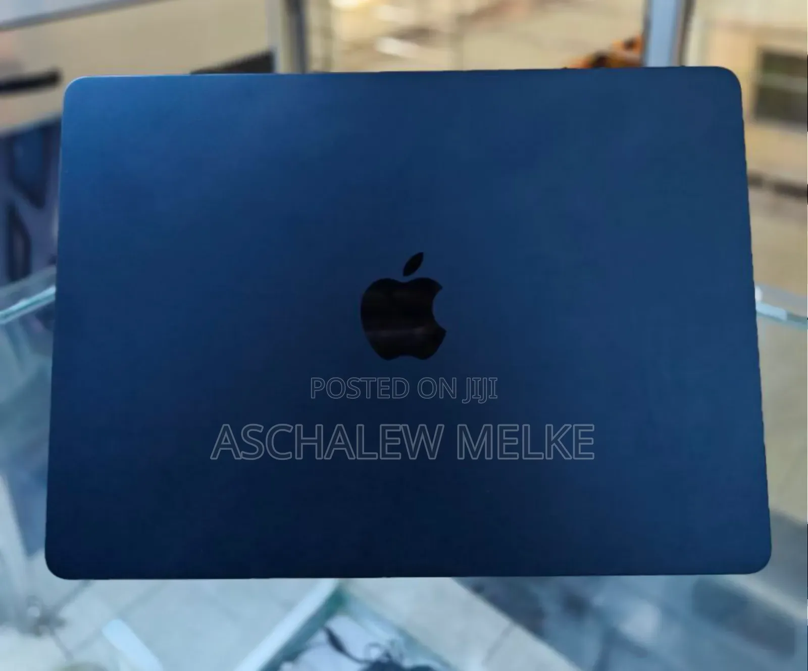 New Laptop Apple MacBook Air 2024 M3 13-Inch 8GB Apple M3 SSD 256GB