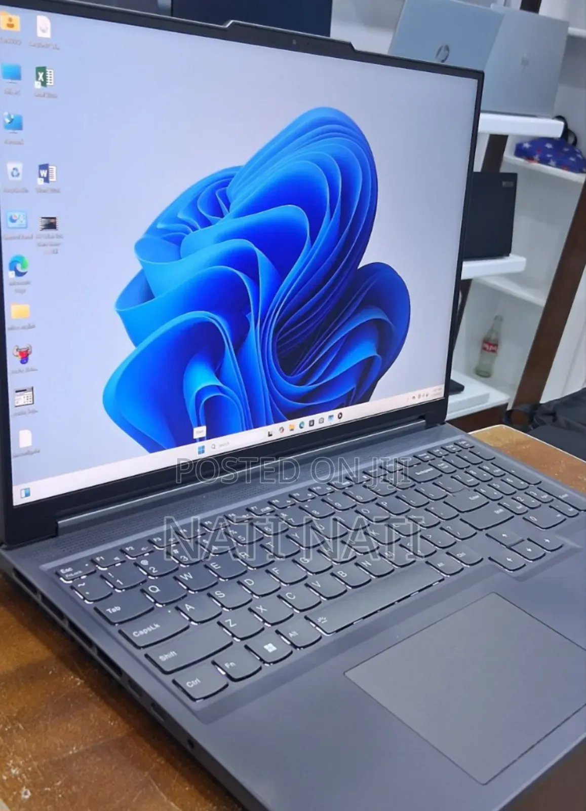 New Laptop Lenovo Legion 7 16GB Intel Core I7 SSD 1T