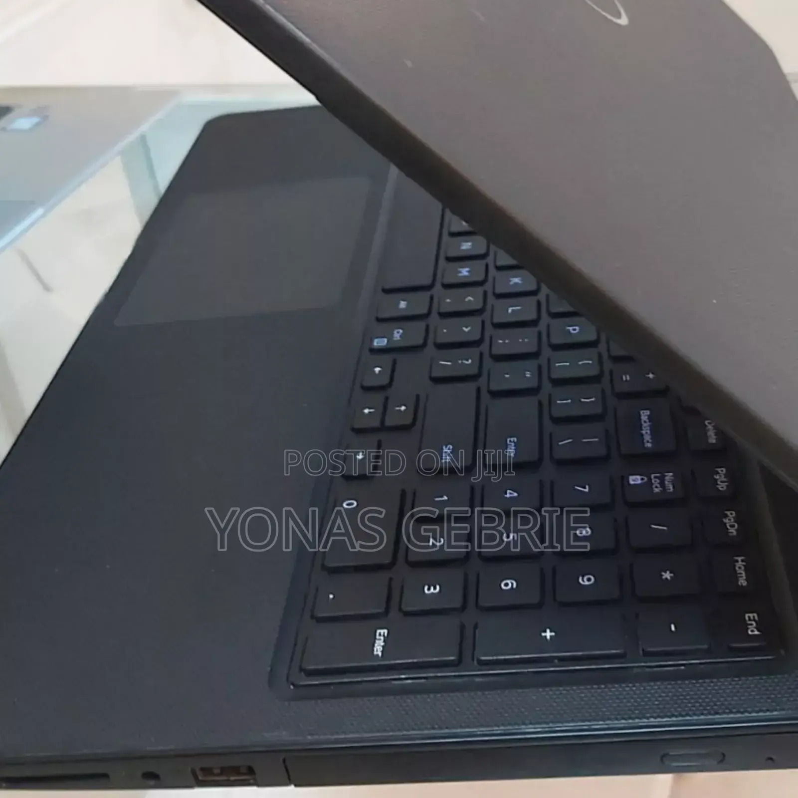 New Laptop Dell Vostro 15 3000 4GB Intel Core I3 HDD 1T