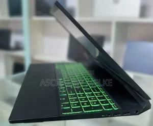 New HP Pavilion Gaming Laptop 15-Dk2xxx 8GB Intel Core I5 SSD 512GB