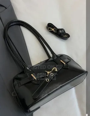 Photo - Ladies Bag
