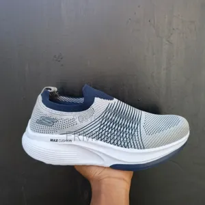 Skechers Go Walk Max Walker New